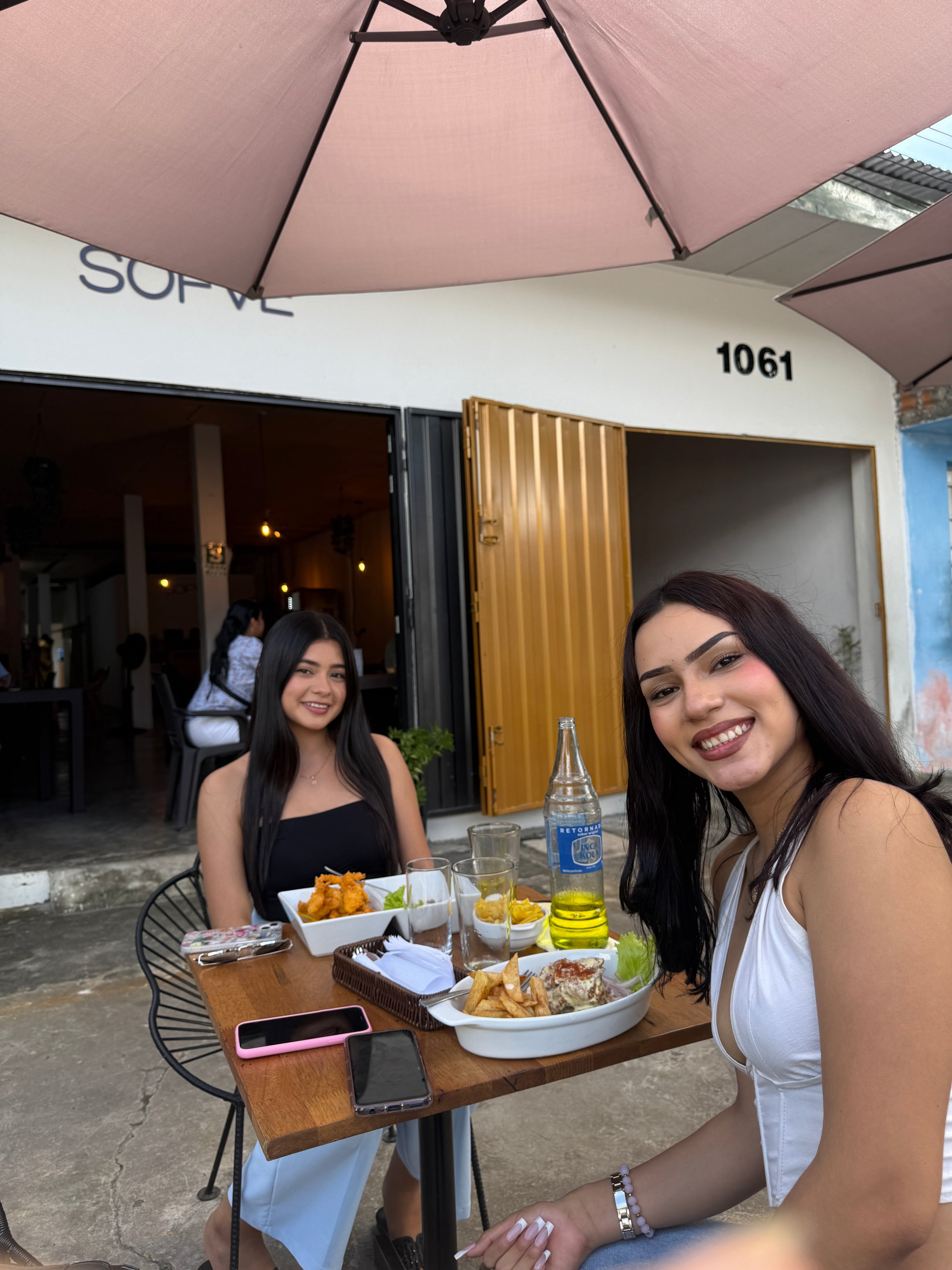 La mezcla perfecta: Ceviche y buena vibra