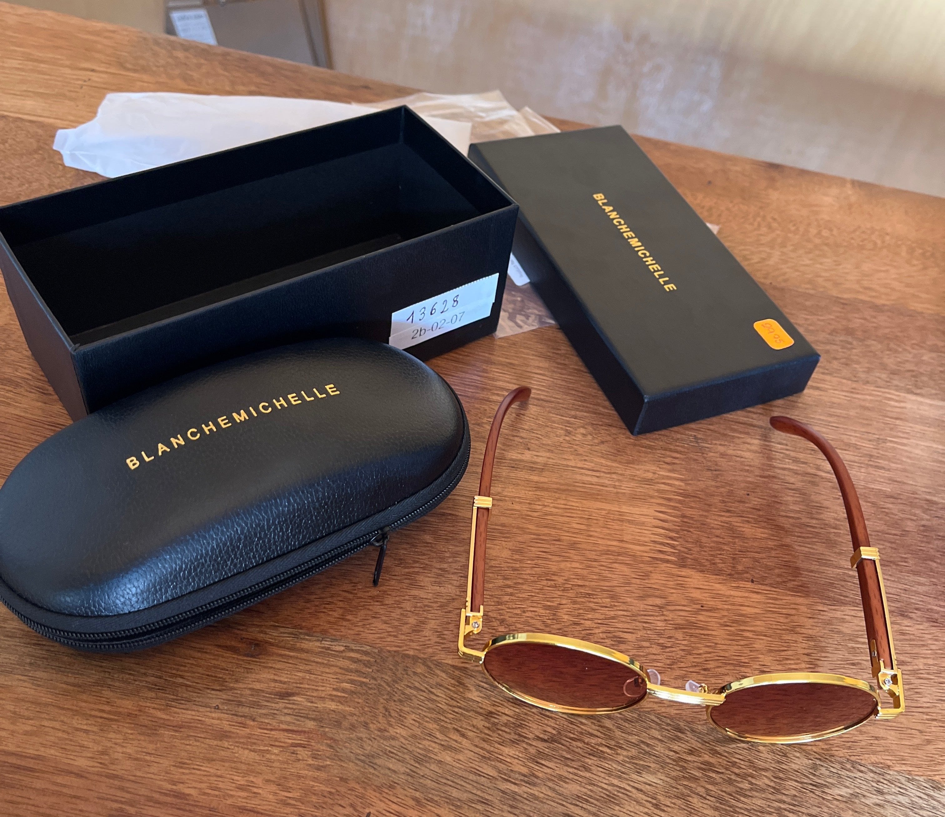 13628 1l-392 Gafas de sol ovaladas 1 Pza