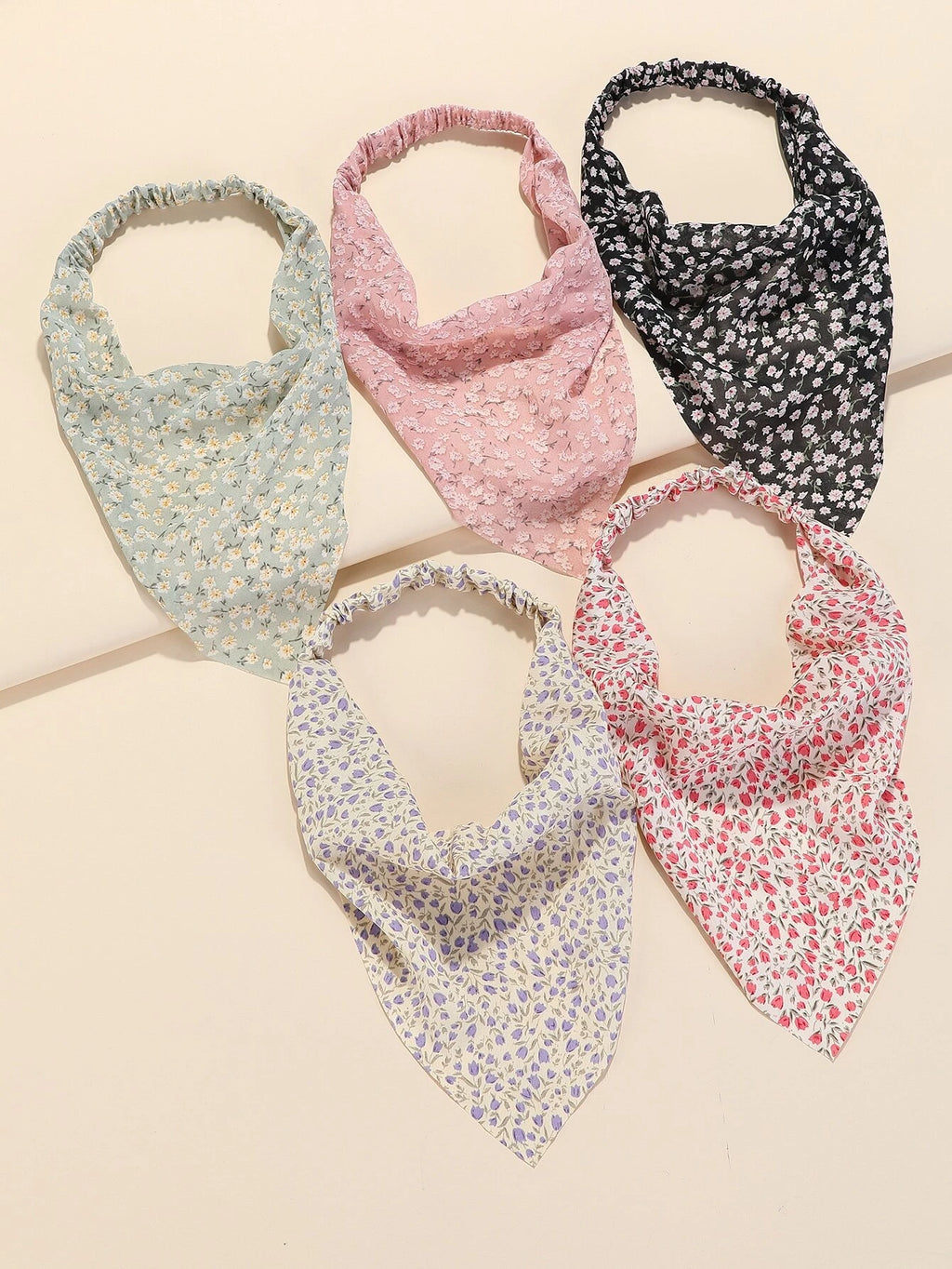 9963 1b-043 Pañuelo con estampado floral