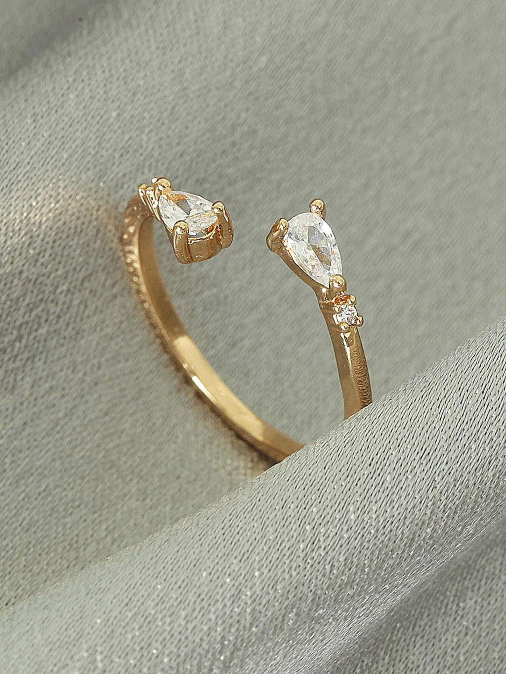 10624 1b-031 Anillo abierto zirconia cúbica