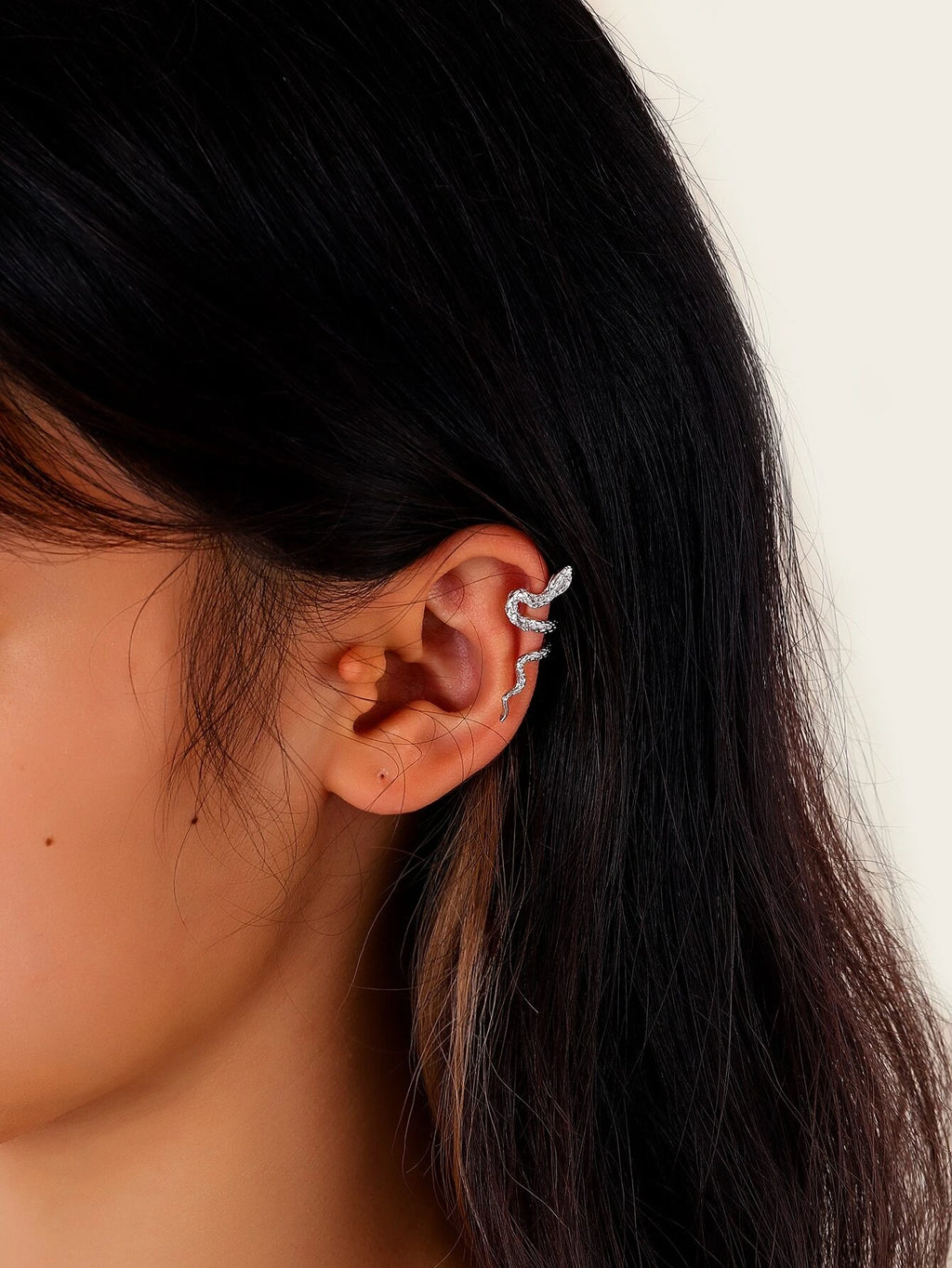 14353 1b-05-07 Ear Cuffs diseño de serpiente 1 Pza