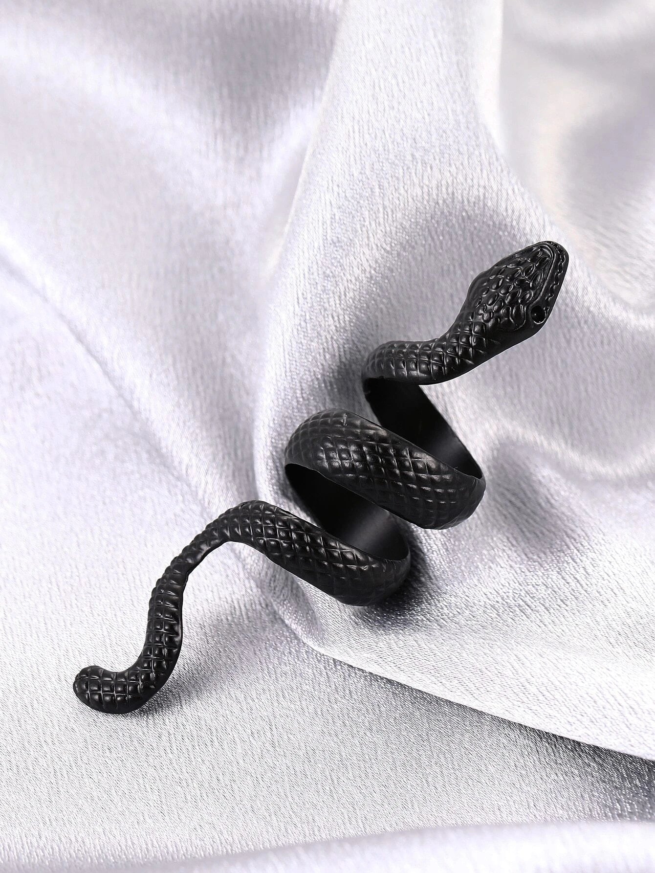 7380 b03-13 Anillo con diseño de serpiente