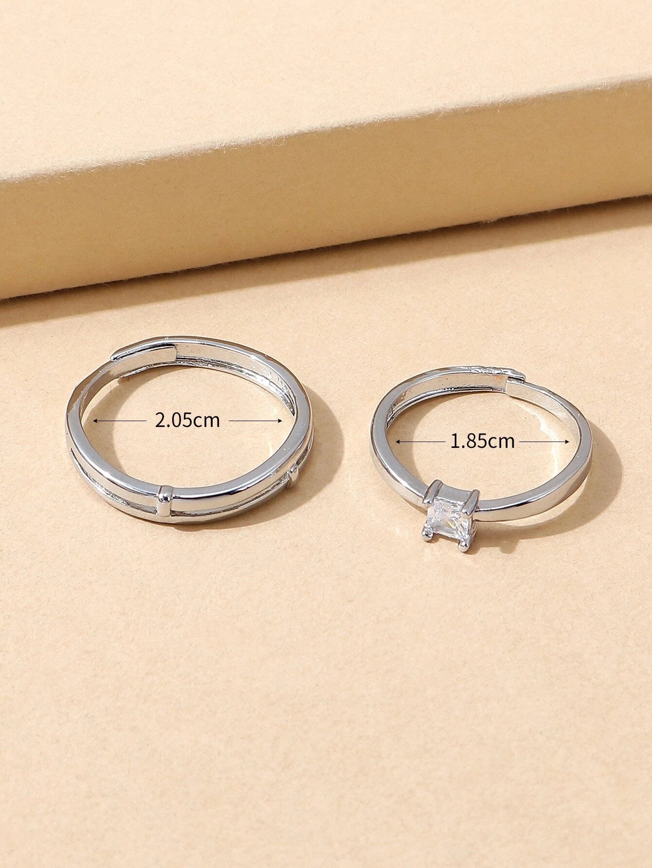 10702 b01-14 Anillo ajustable de circonita cúbica con microincrustaciones