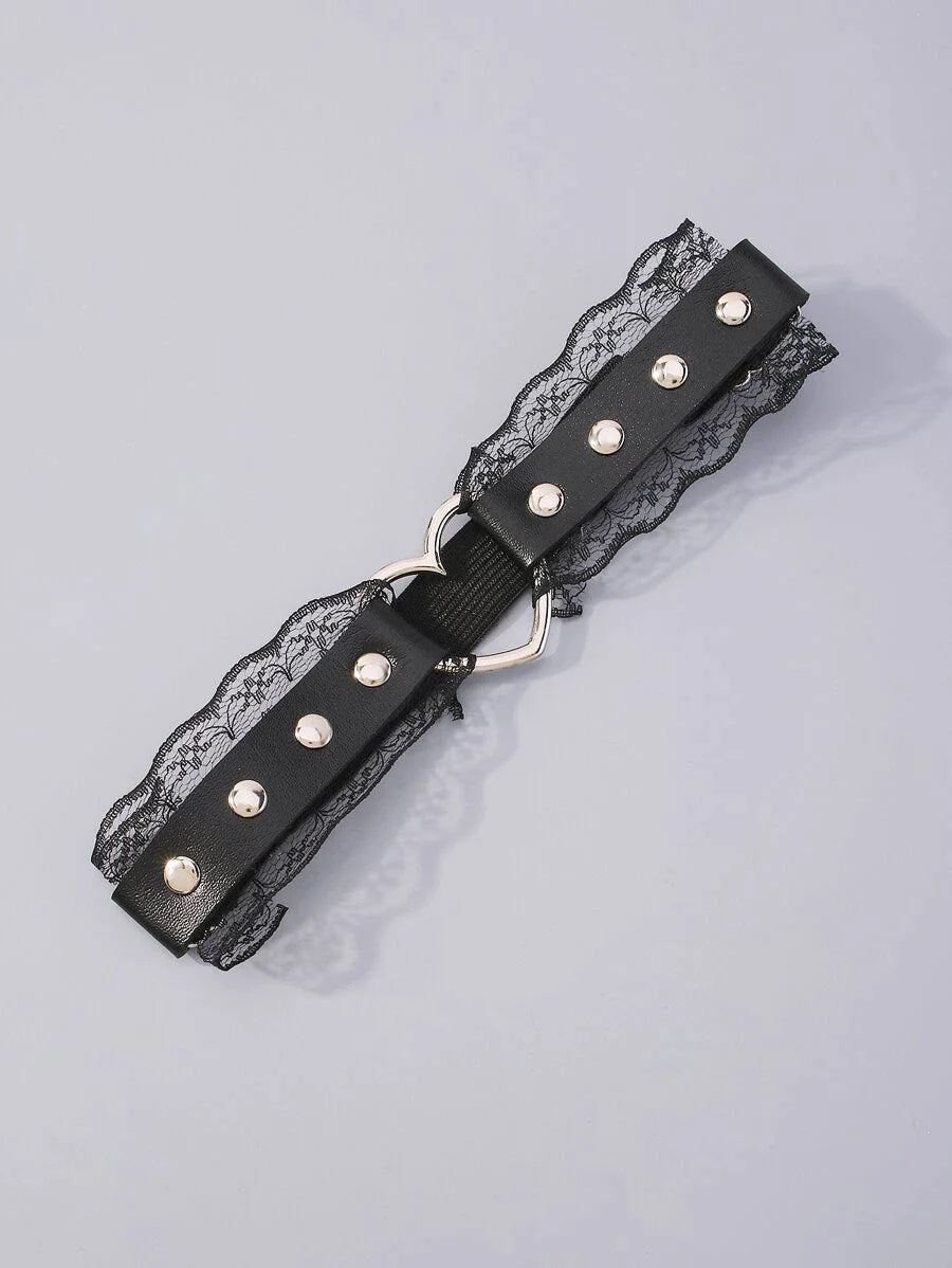 10259 1b-001 Cinturón con adorno de corazón muslo