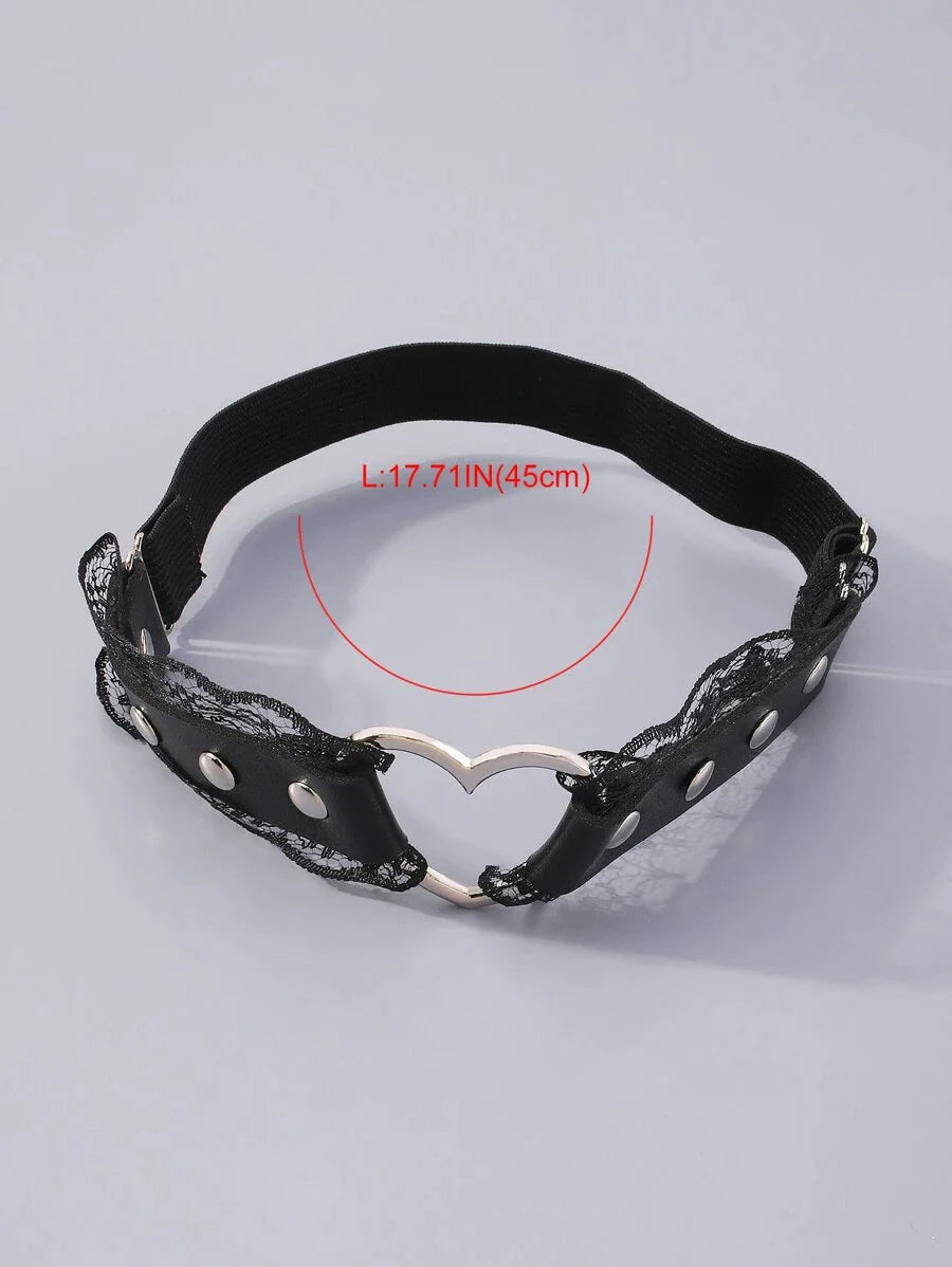 10259 1b-001 Cinturón con adorno de corazón muslo