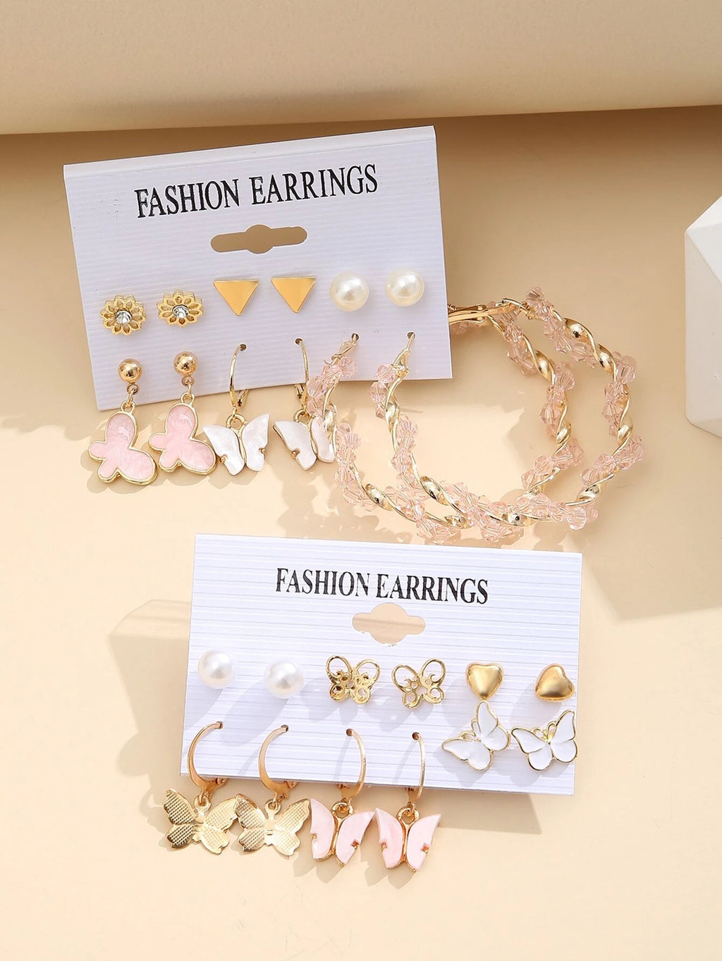 15367 1b-023 Pendientes en forma de mariposa 24 Pares