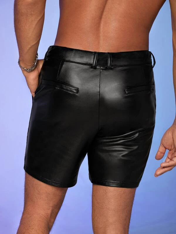 6579 1a-01-03 Shorts con botón delantero cuero PU