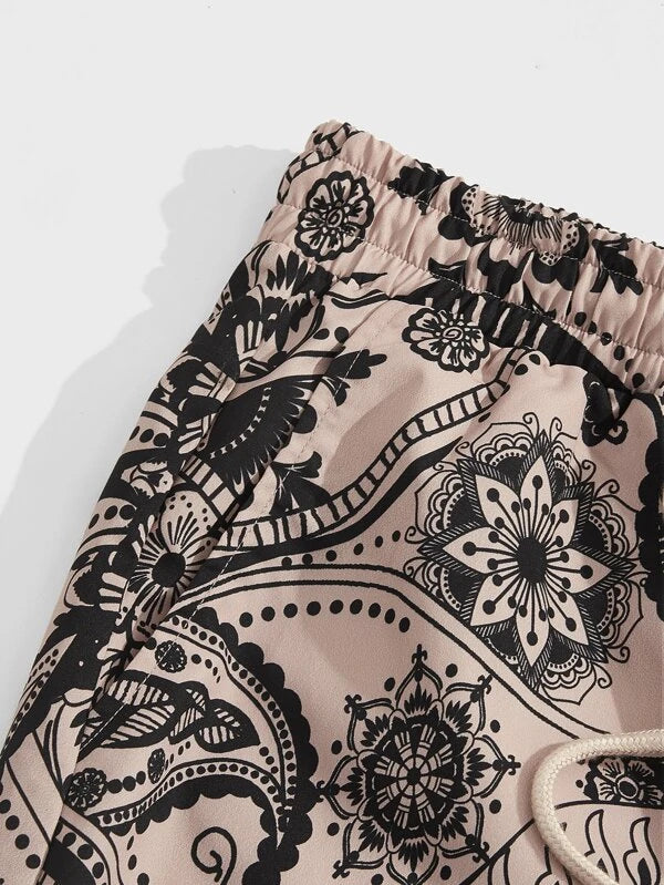 7040 a01-04 Shorts con estampado floral con paisley de cintura con cordón