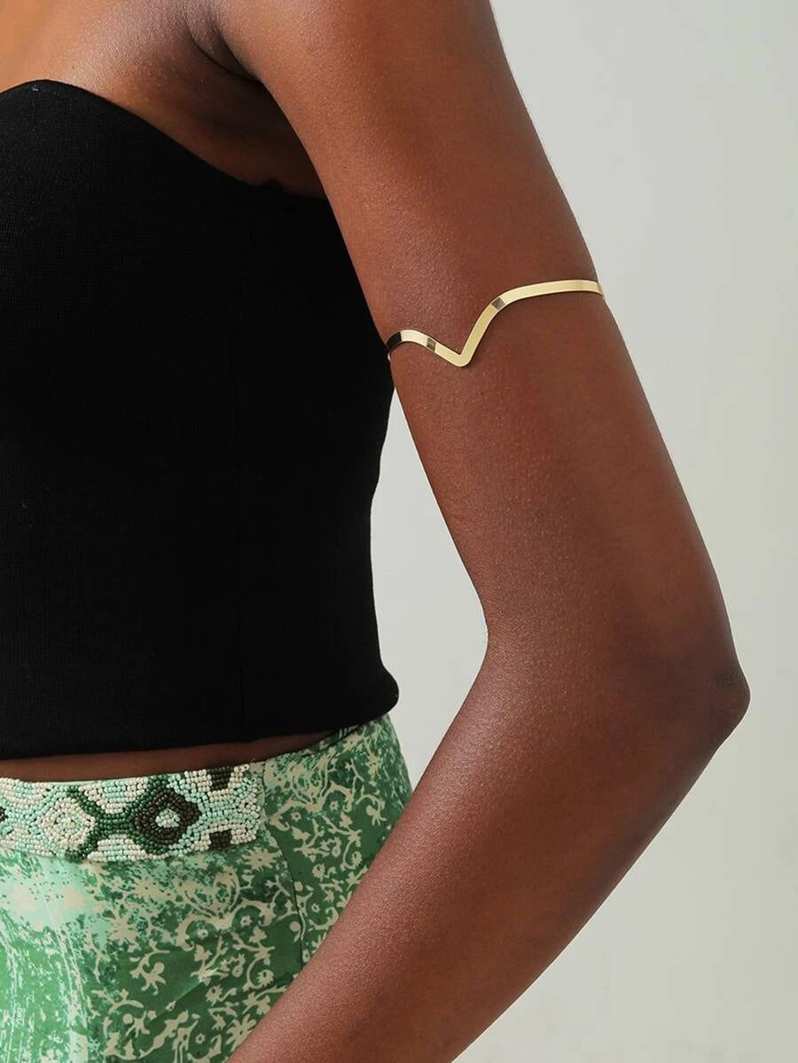 15153 1b-019 Brazalete unicolor estructurado