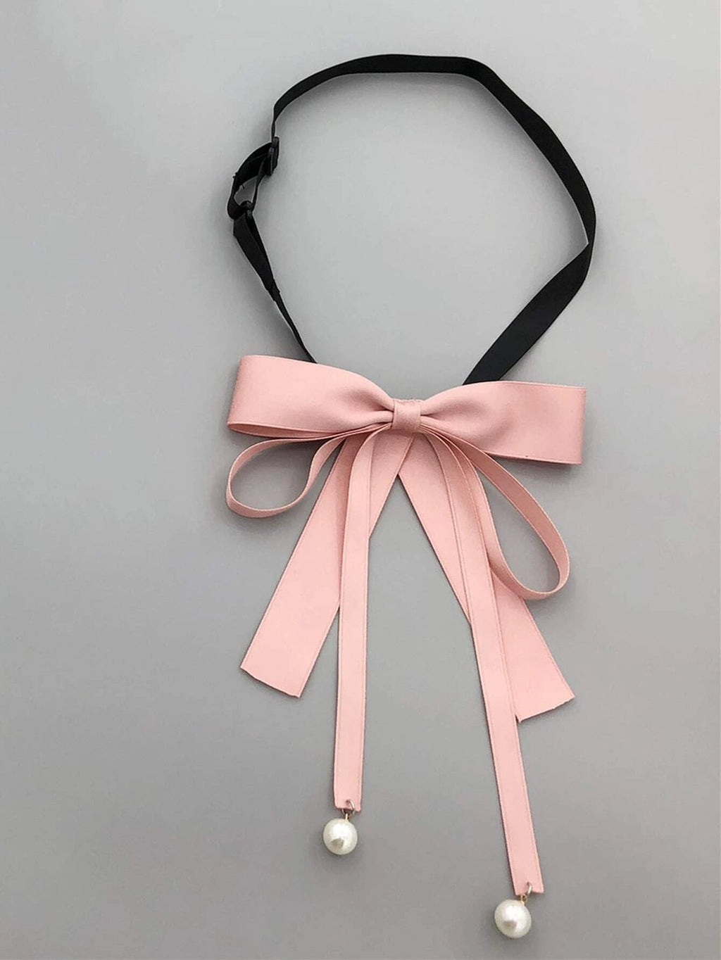 13488 1b-062 Corbata decorativa con perla 1 Pza