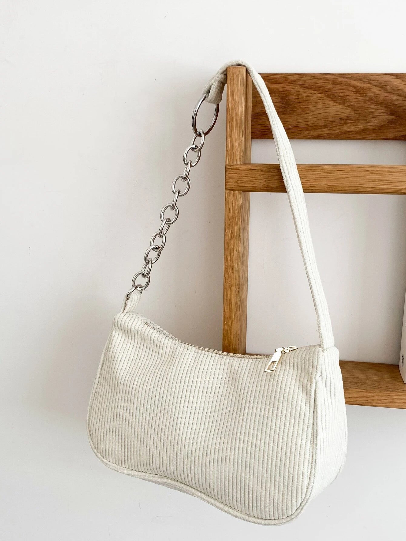 14606 1c-01-03 Bolso baguette 1 Pza