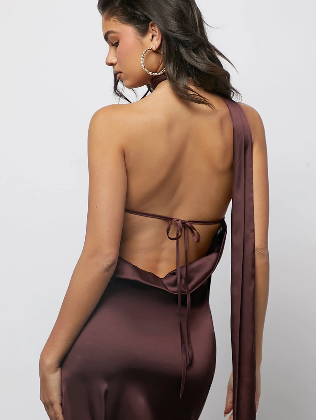 19347 1a-051 Vestido halter de espalda abierta 1 Pza