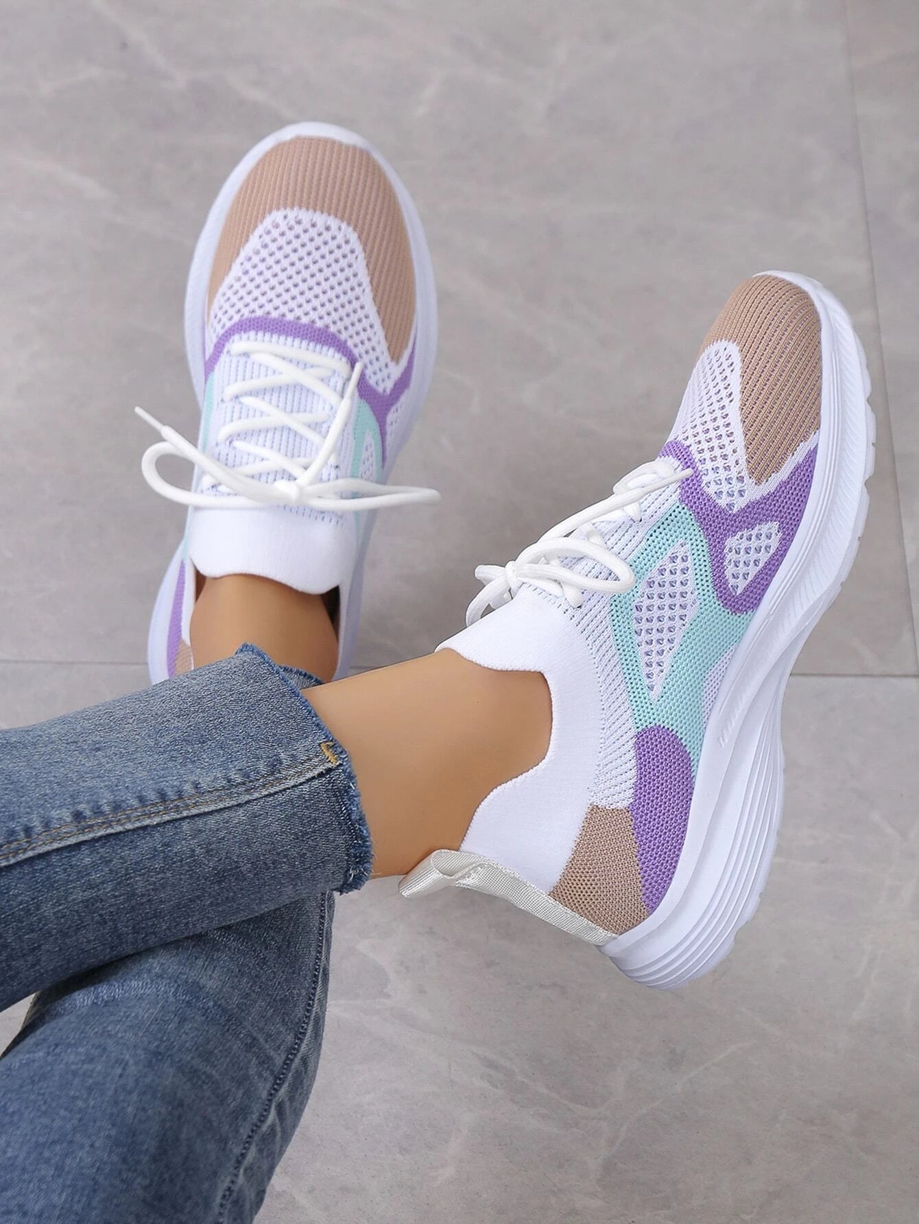 7763 1c-02-04 Zapatillas deportivas delanteras con cordones de bloque de color