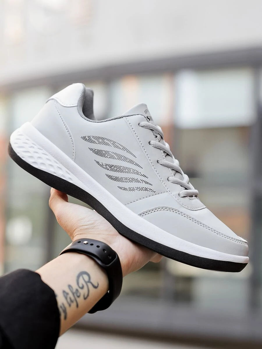 8726 1c-024 Zapatillas deportivas delanteras con cordones y estampado de letras para hombre