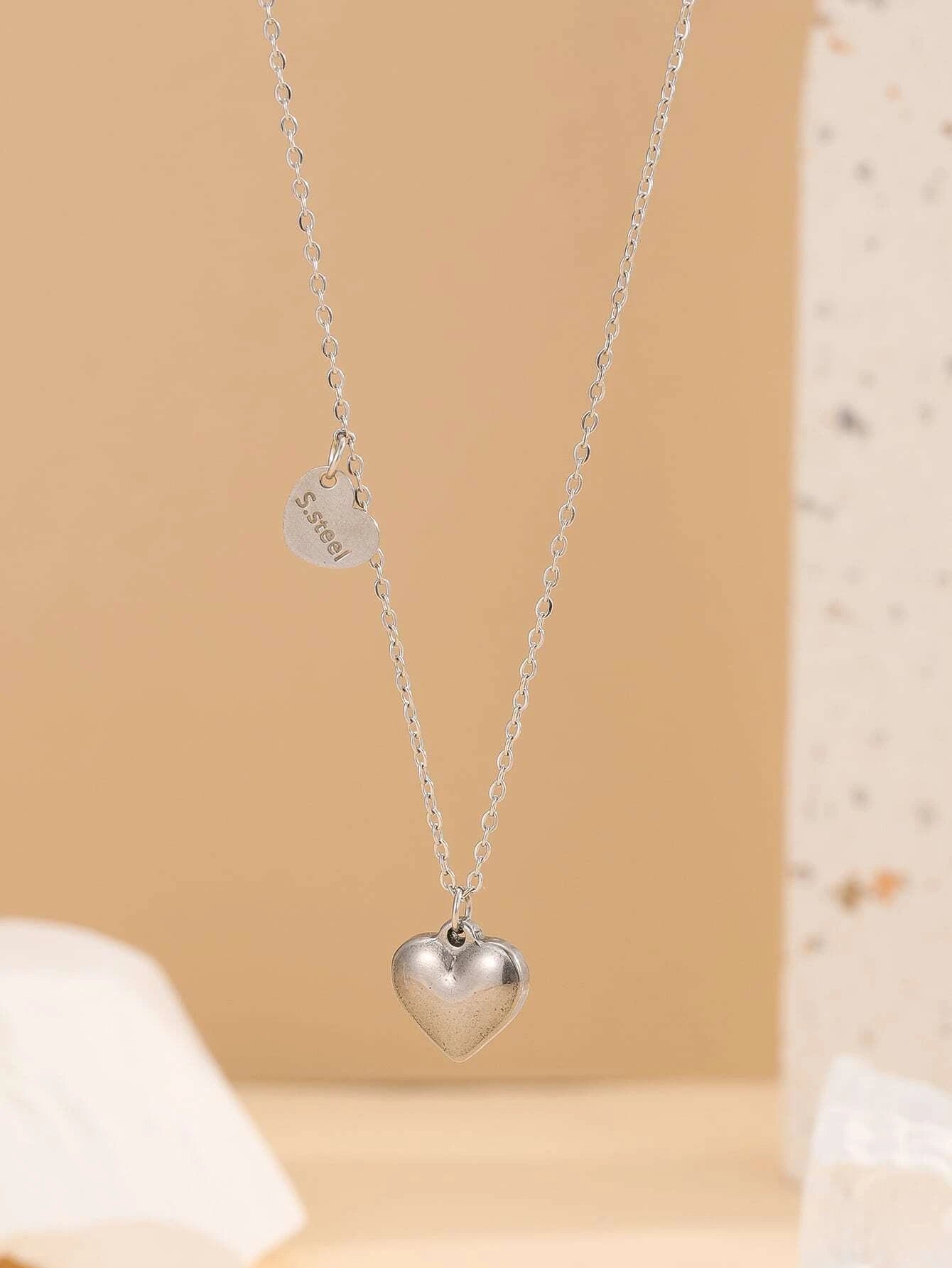 5858 1b-02-09 Collar con diseño de letra colgante de corazón
