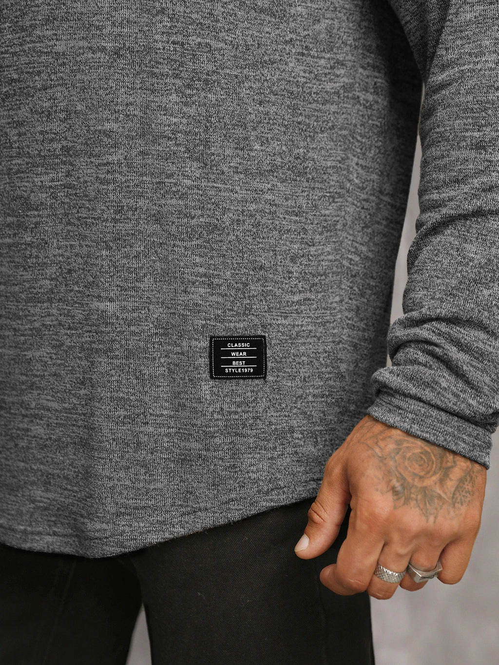 8557 1t-006 Camiseta con diseño de parche de letra