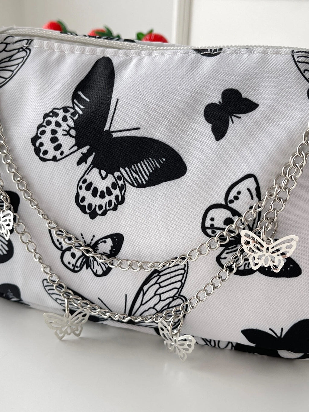 5831 1c-01-09 Bolsa cuadrada con estampado de mariposa con monedero