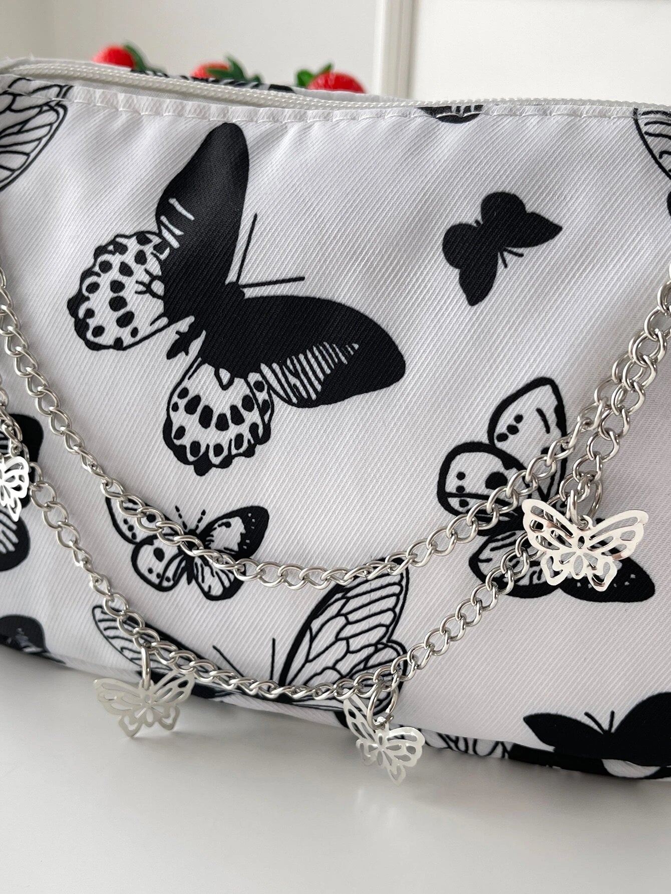 5831 1c-01-09 Bolsa cuadrada con estampado de mariposa con monedero