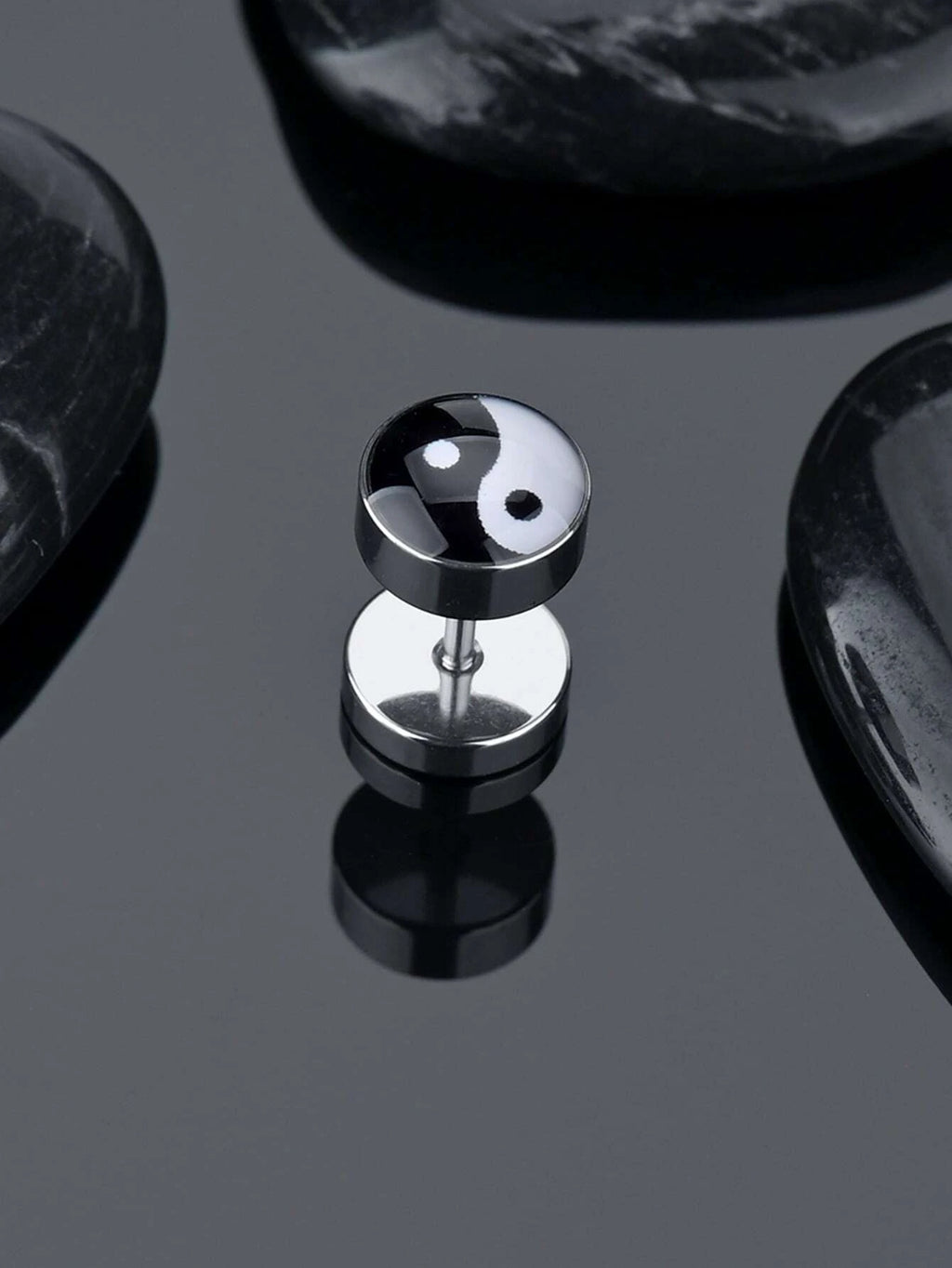 15373 1b-036 Pendiente redondo patrón Yin y Yang 1 Pza