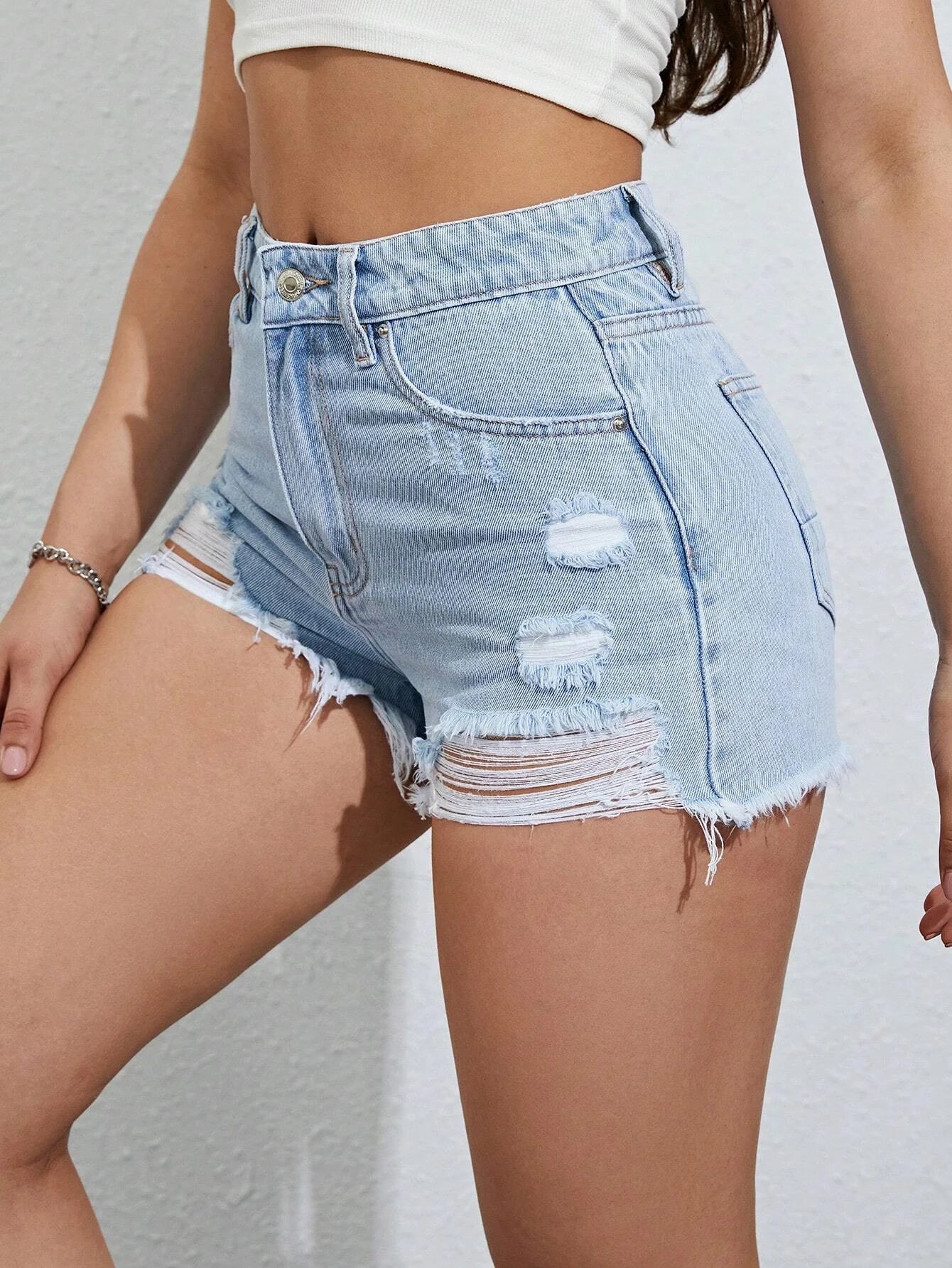 5931 Shorts mezclilla desgarro bajo crudo