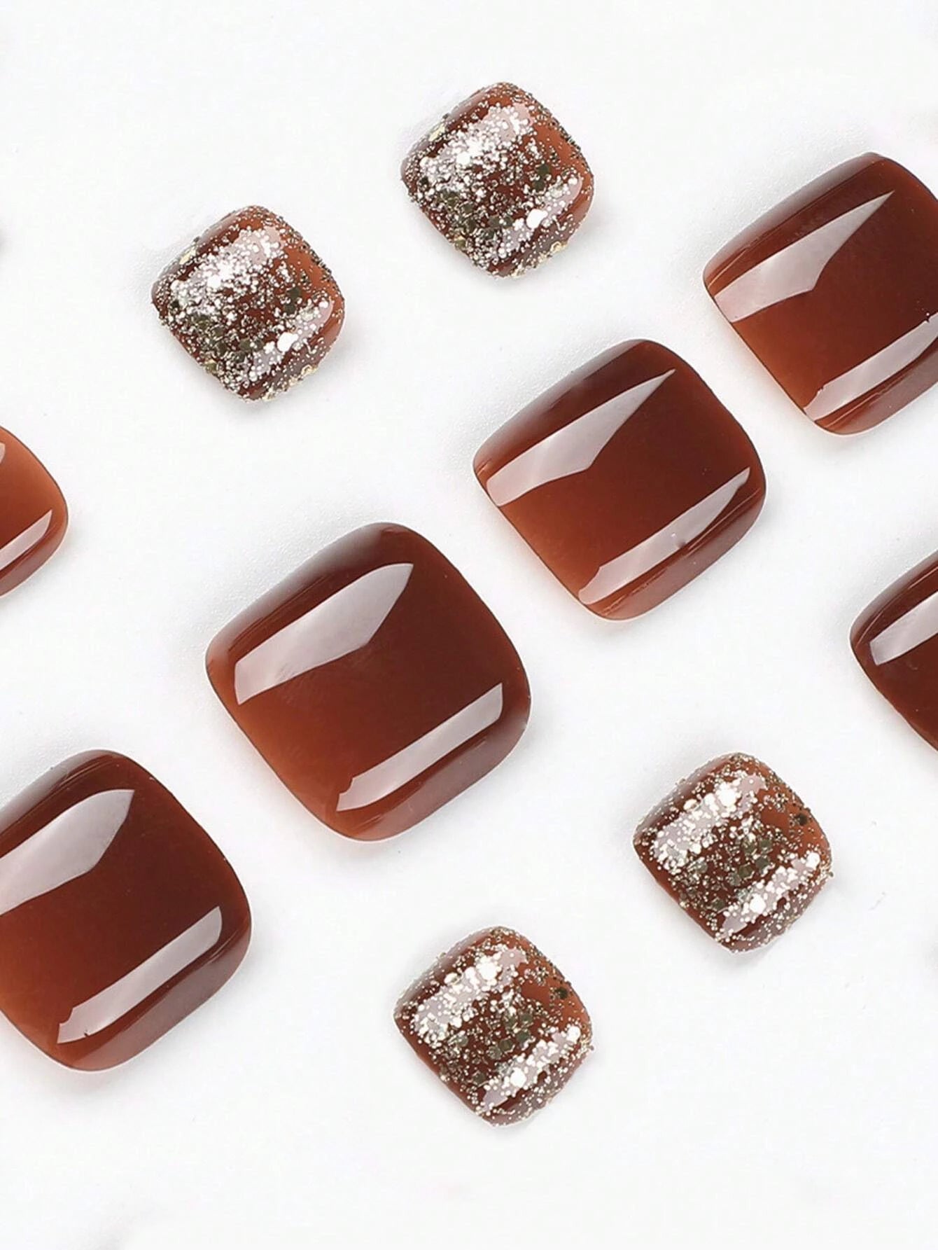 6070 1b-174 Kit 24 piezas de uñas postizas de brillo de lentejuelas marrones cuadradas