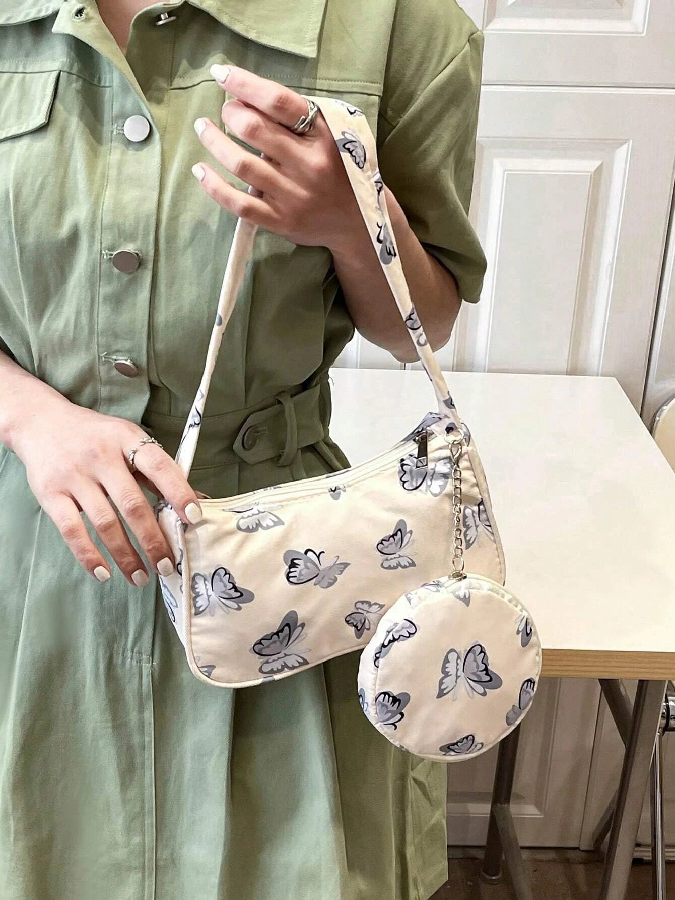 5835 1c-022 Bolso hobo con patrón de mariposa de moda asa superior con monedero