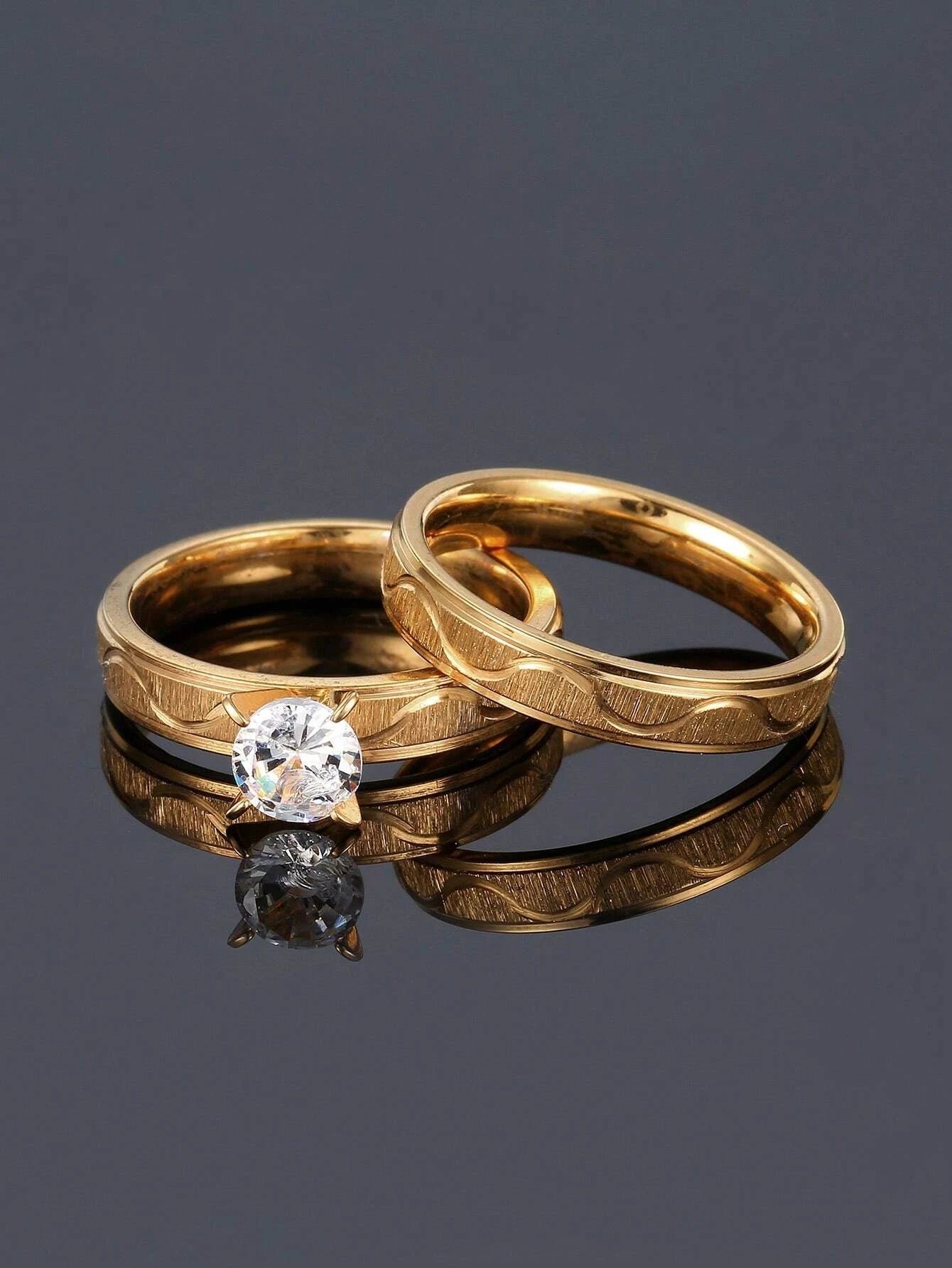 7481 b03-16 Set 2 piezas Anillo de acero inoxidable con diseño de diamante de imitación para pareja