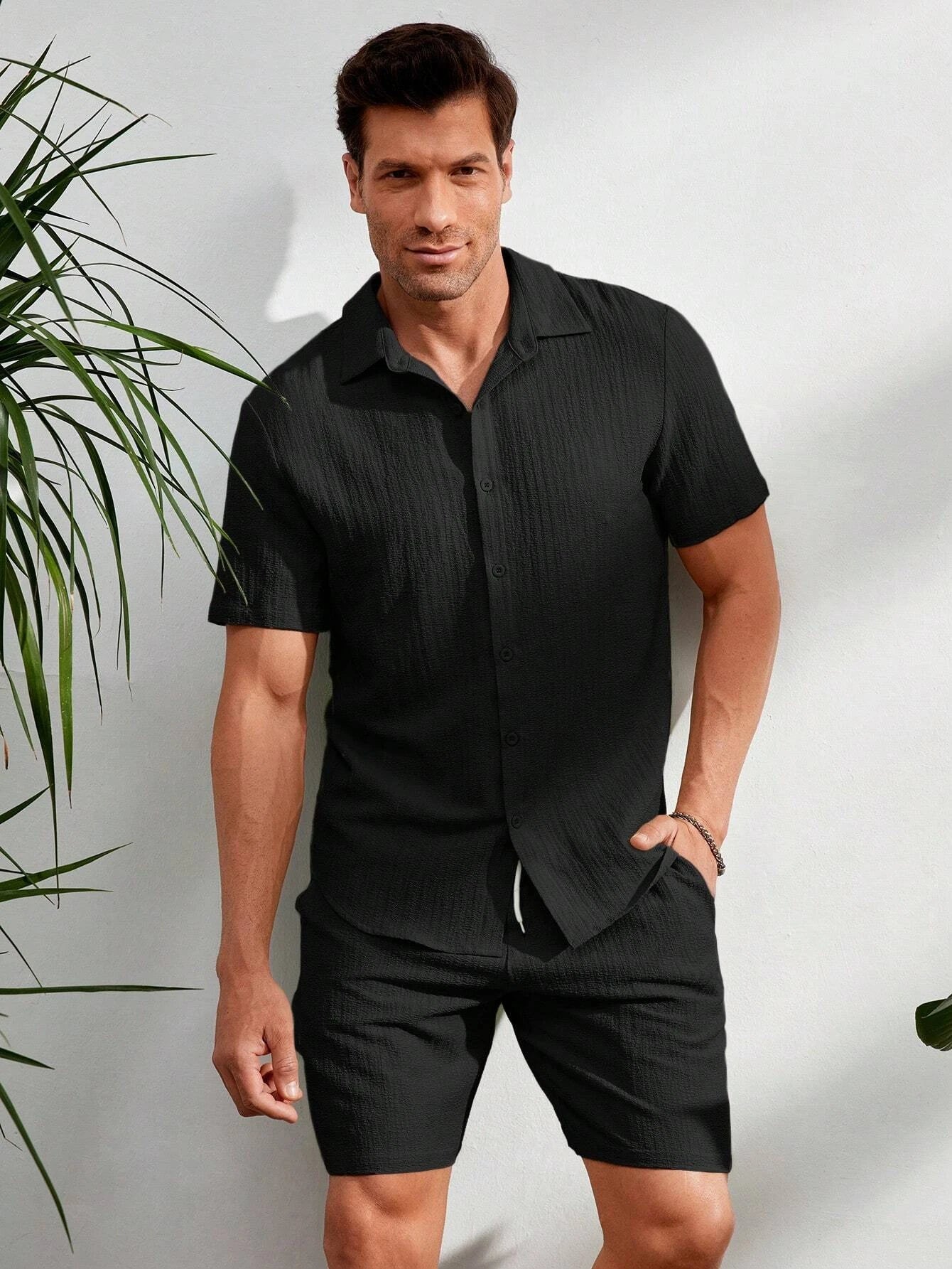 7027 a06-05 Manfinity Homme Hombres Camisa unicolor con botón & Shorts