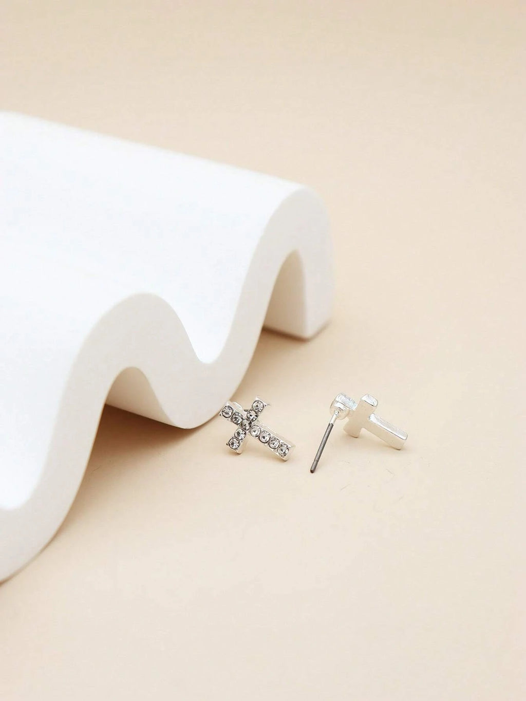 15375 2b-01-04 Pendientes con diamante 2 Pzas