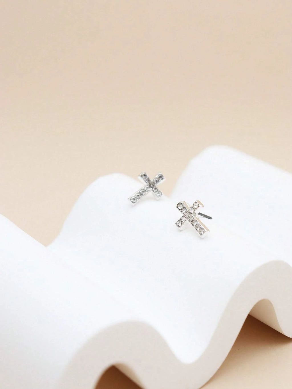 15375 2b-01-04 Pendientes con diamante 2 Pzas