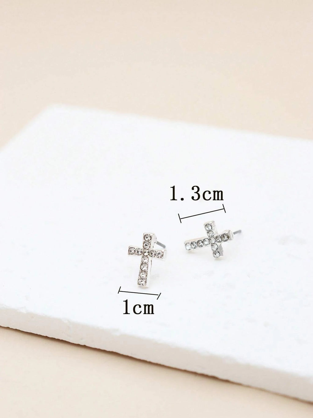 15375 2b-01-04 Pendientes con diamante 2 Pzas