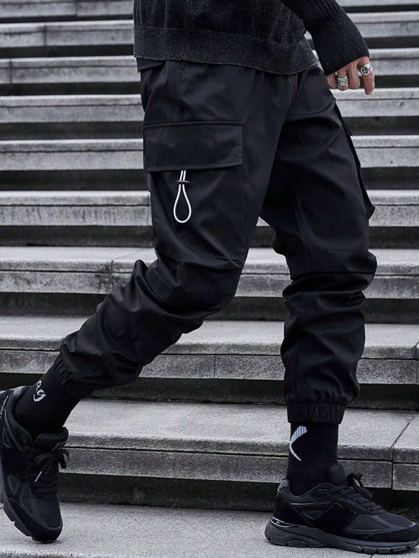 7408 1t-209 Pantalones cargo con cordón con bolsillo lateral con solapa