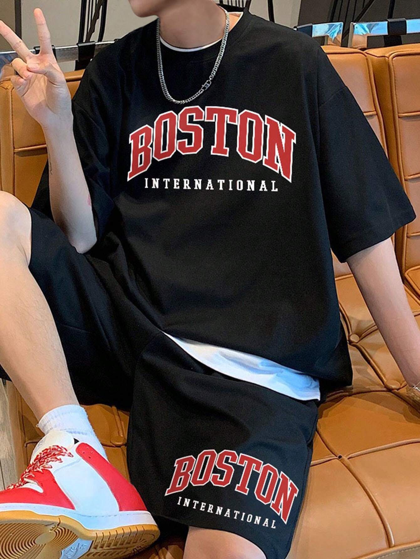 6299 a03-05 Conjunto Shorts con camiseta de hombros caídos con estampado de letra