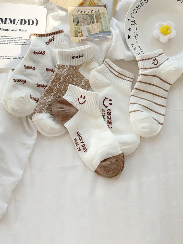 5984 a02-08 5 pares Calcetines tobilleros con estampado de dibujos animados y letra