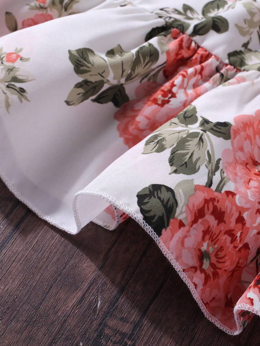 15836 2a-03-25 Vestido de tirantes con estampado floral bajo