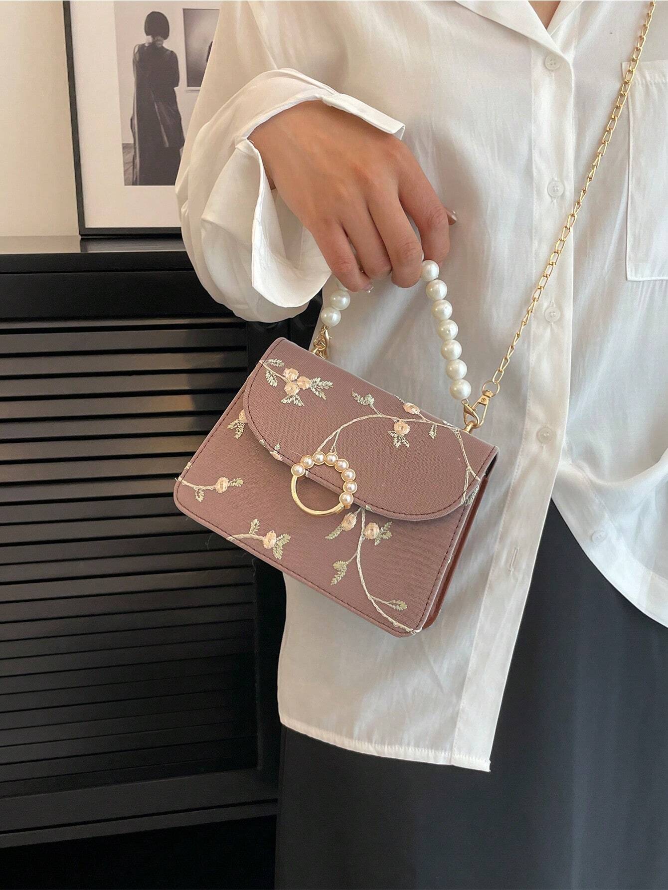 8465 1c-018 Bolsa mini con diseño de perla artificial de moda y bordado de flor