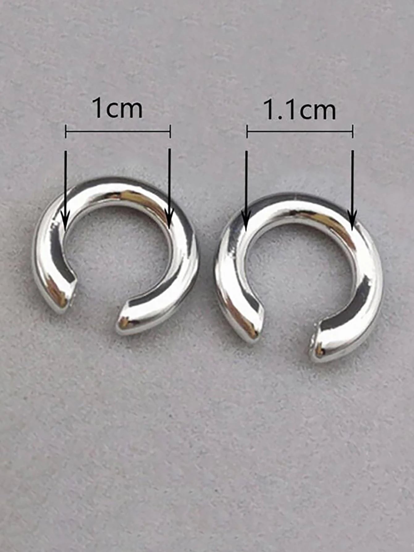 14300 1b-01-01 Cuff de oreja minimalista 2 Pzas
