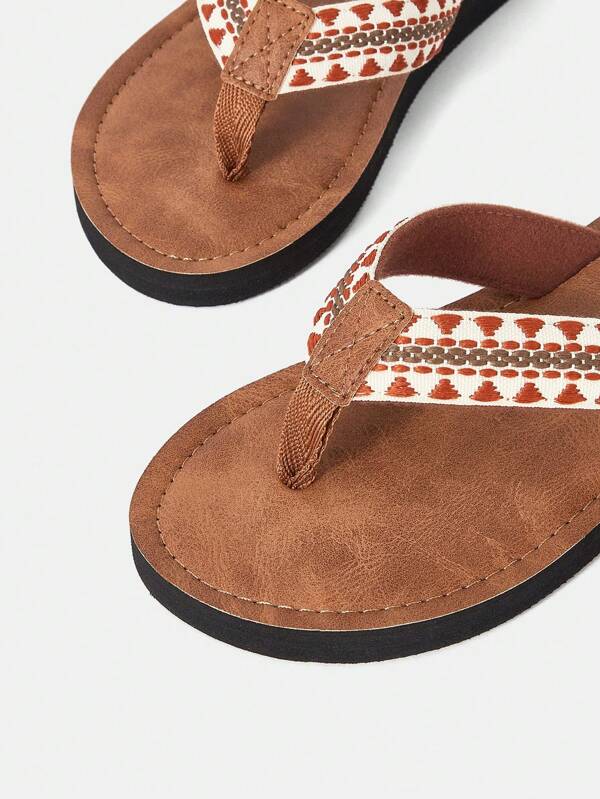 7876 a11-03 Chanclas para con diseño bordado de dedo diseño Zapatillas