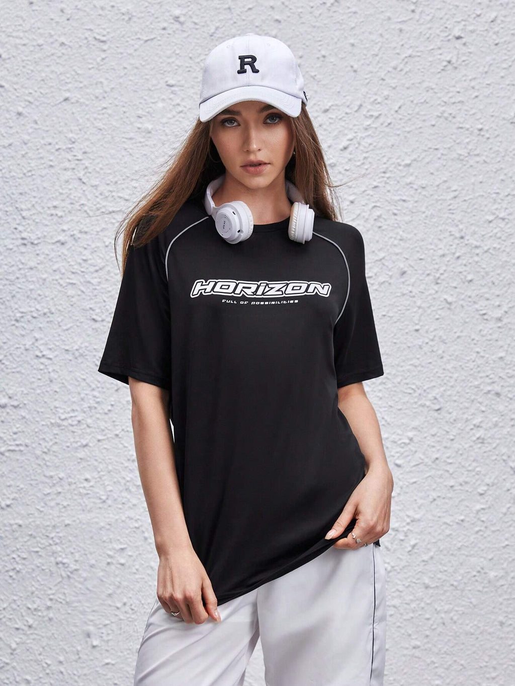 6908 a06-03 Una pieza Camiseta unisex con estampado de letra de manga raglán