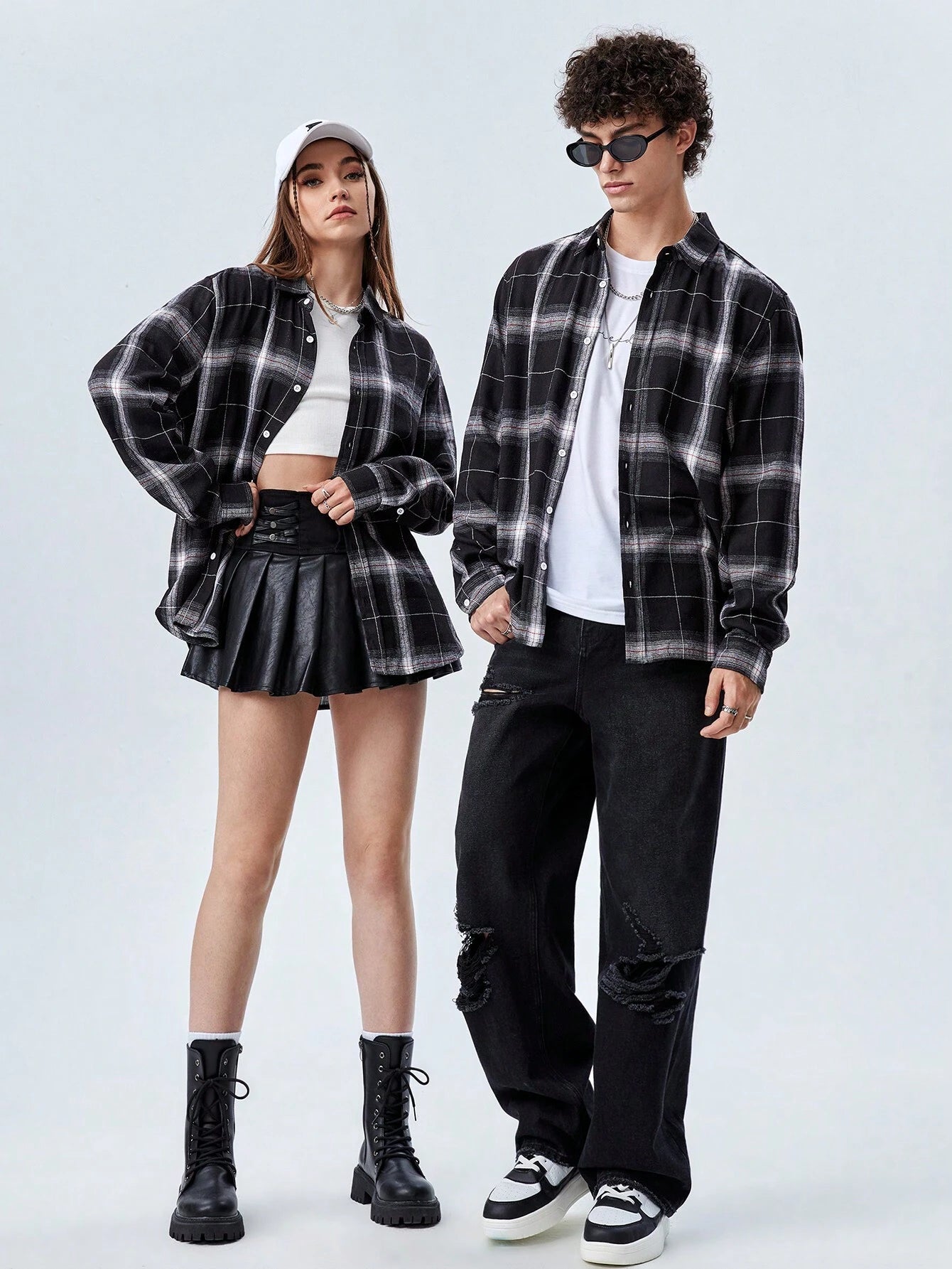 7502 1a-04-05 Una pieza Camisa algodón con estampado de cuadros con botón delantero unisex