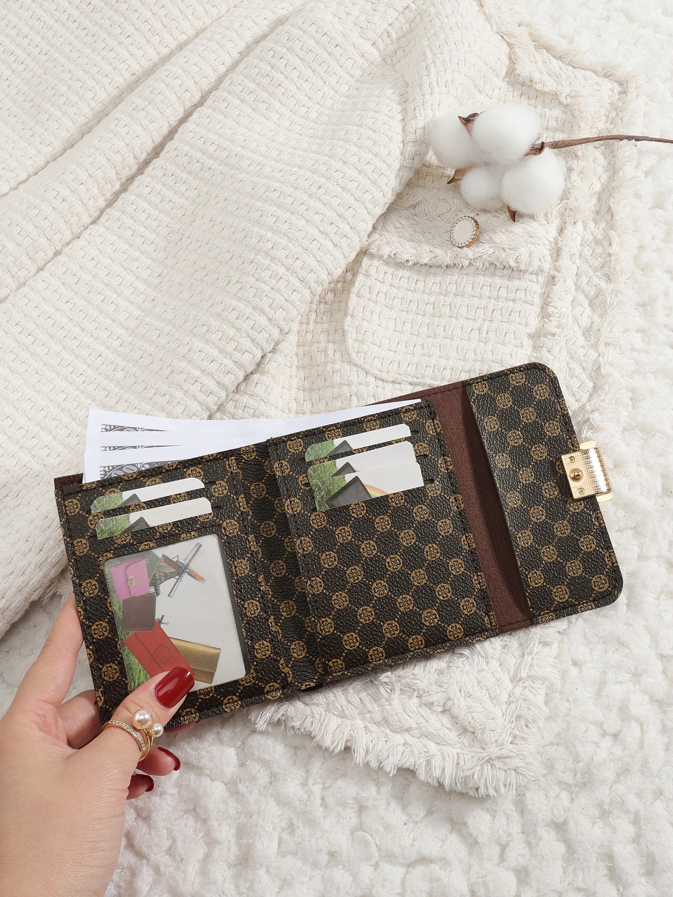 14866 2b-02-17 Billetera con monedero 1 Pza
