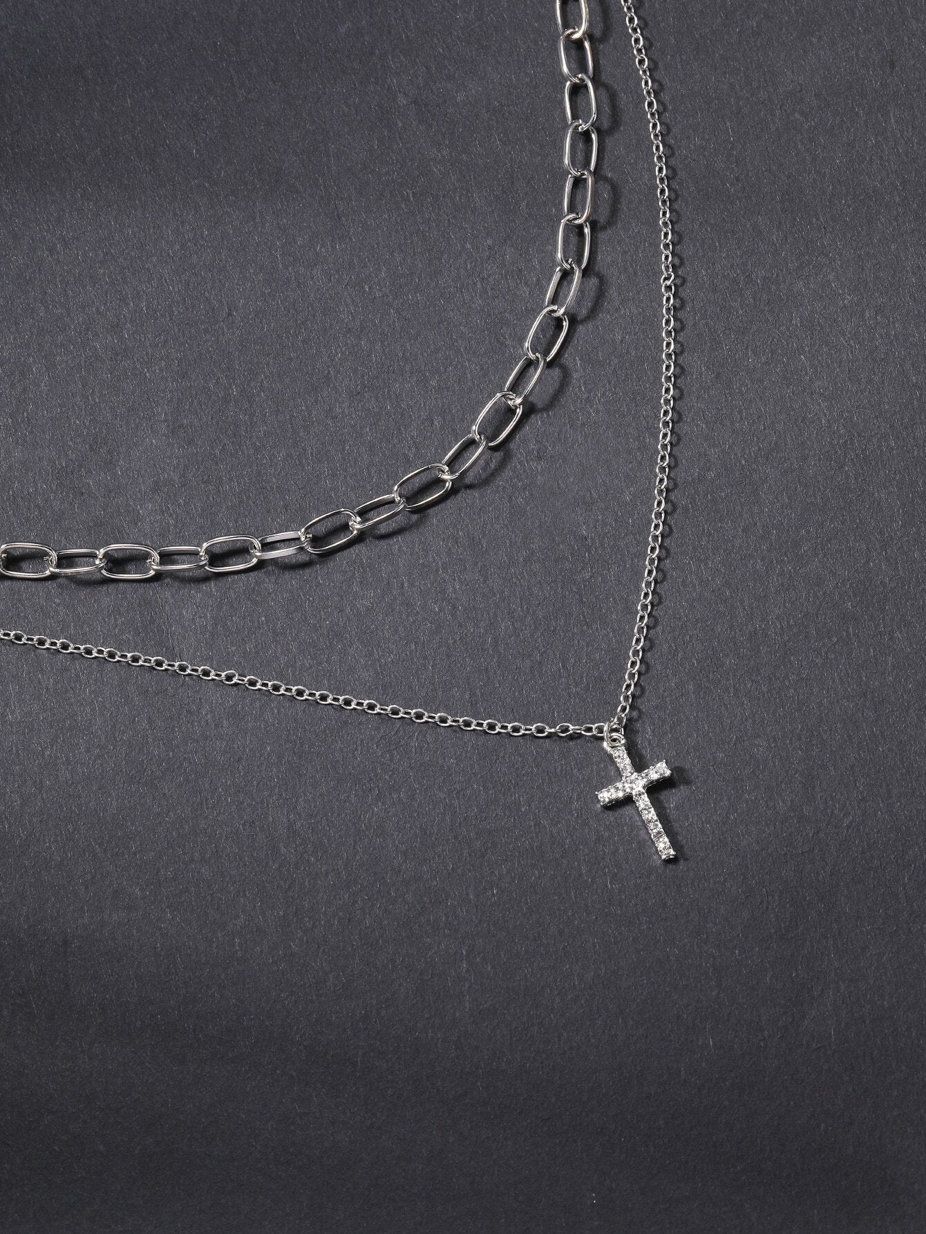 5856 b03-04 Collares a Capas