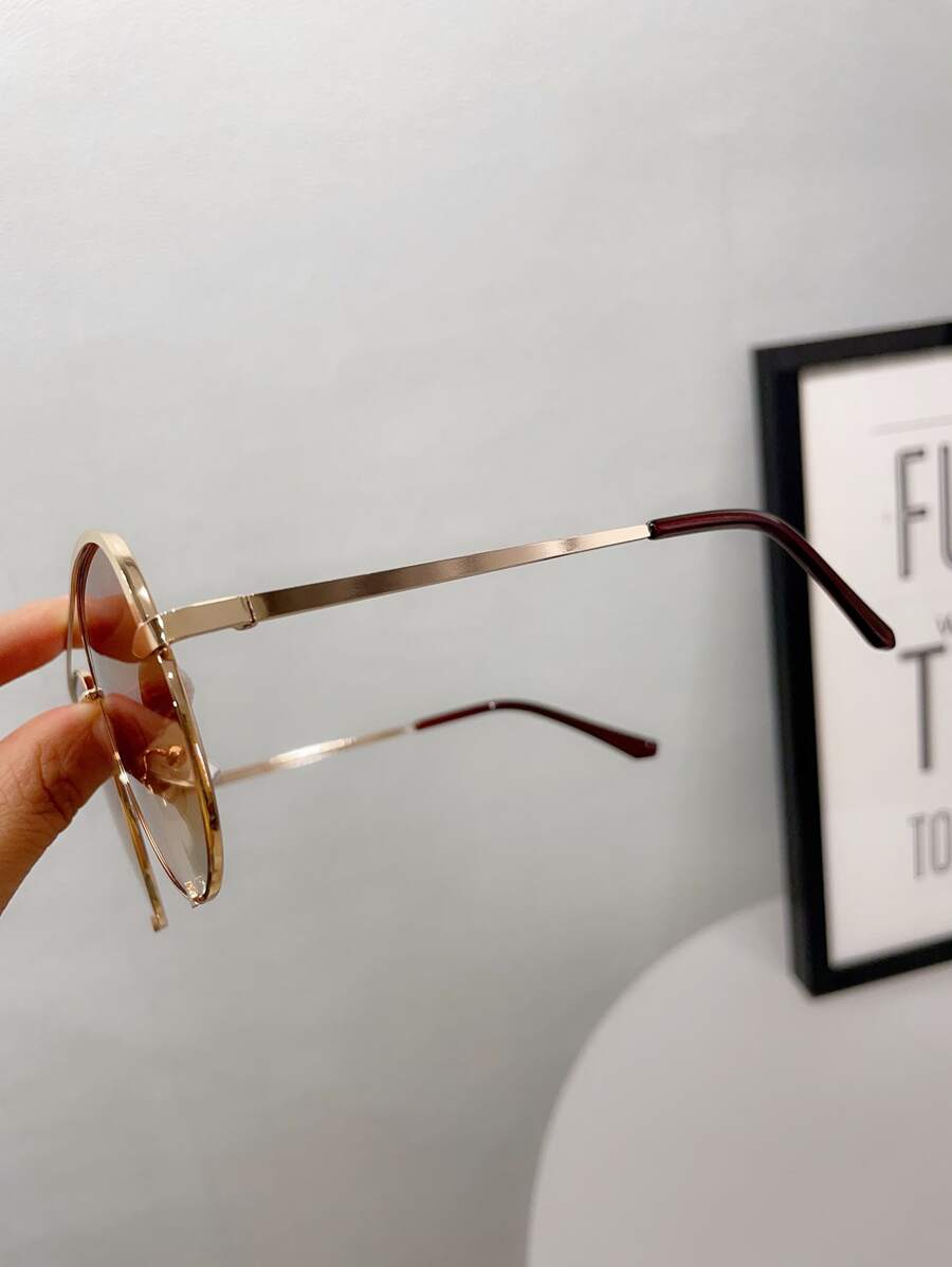 8541 1L-384 Una pieza de gafas de sol de metal de moda con montura de sapo para mujer