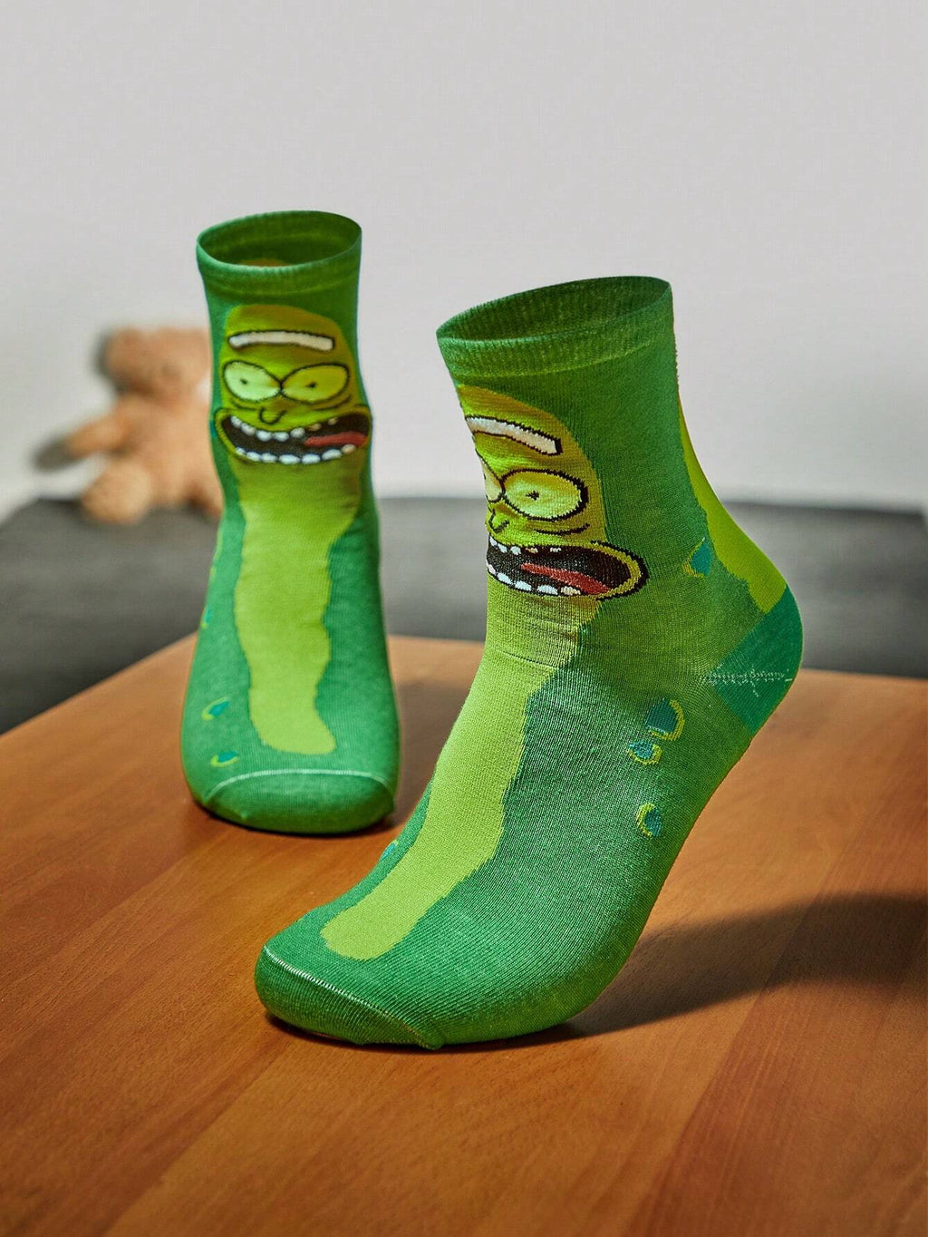 5724 Rick and Morty | ROMWE Mujer 1 par Calcetines de tripulación con patrón de dibujos animados