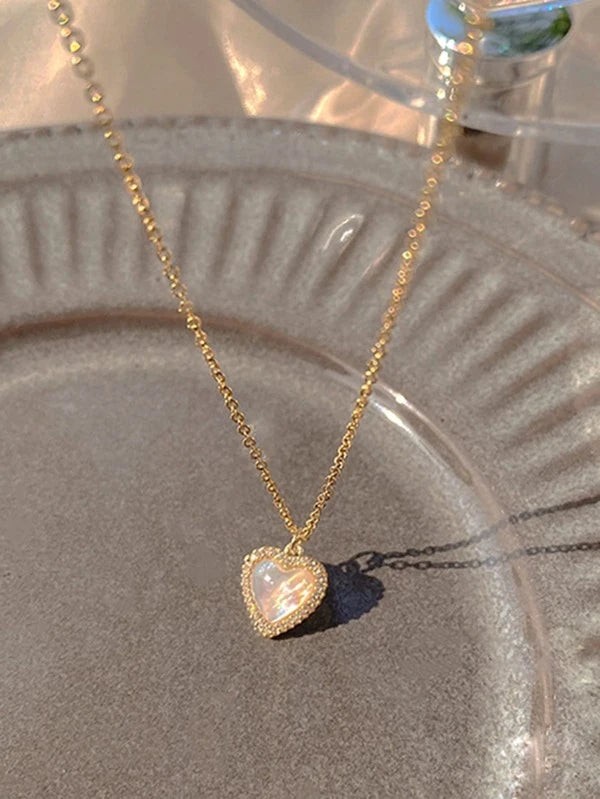 7941 b03-18 Una pieza Collar de moda con diamante de imitación Love colgante de corazón para día festivo