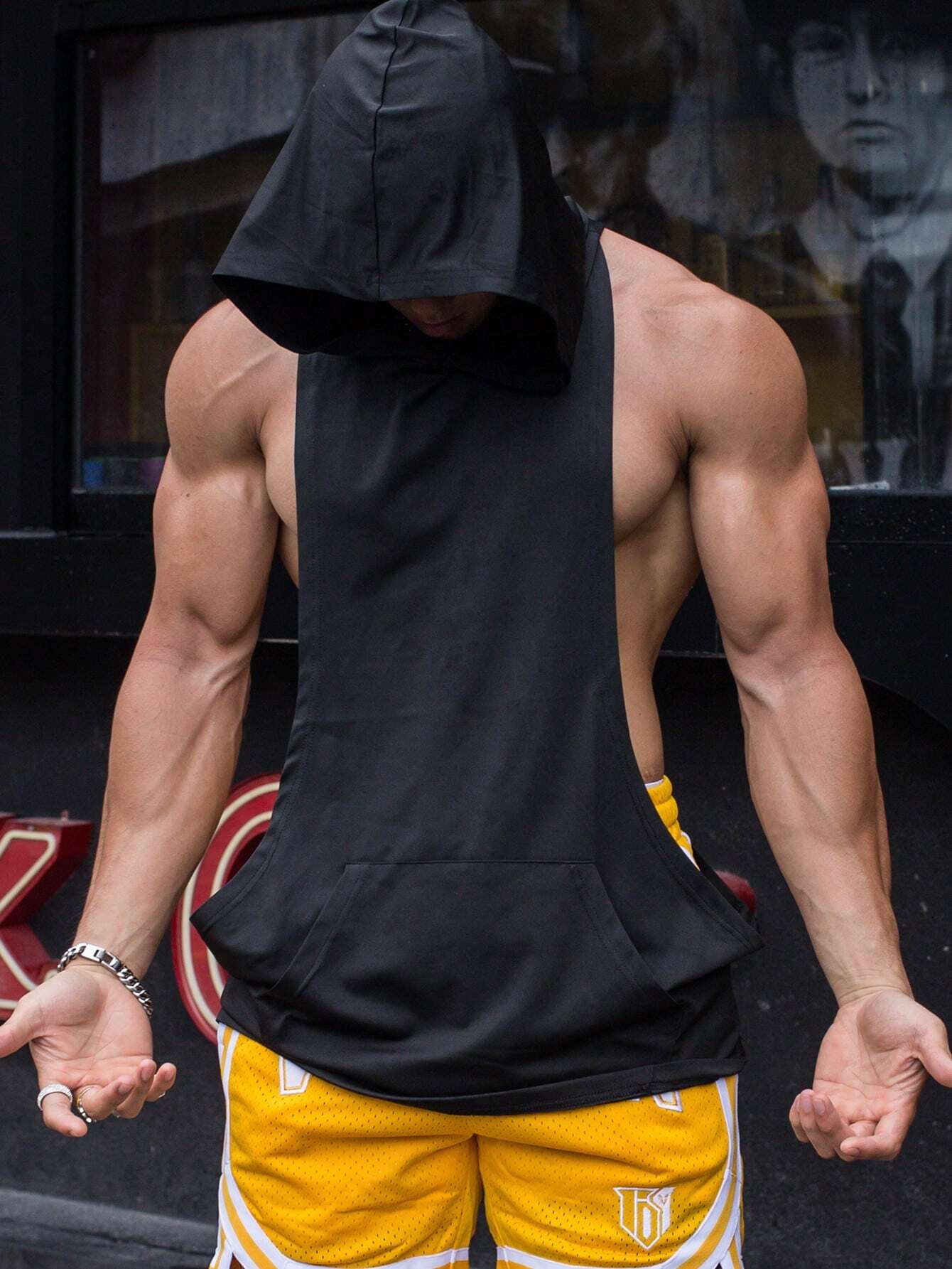 9320 1t-006 Bvd deportivo unicolor con capucha con bolsillo de canguro con cordón