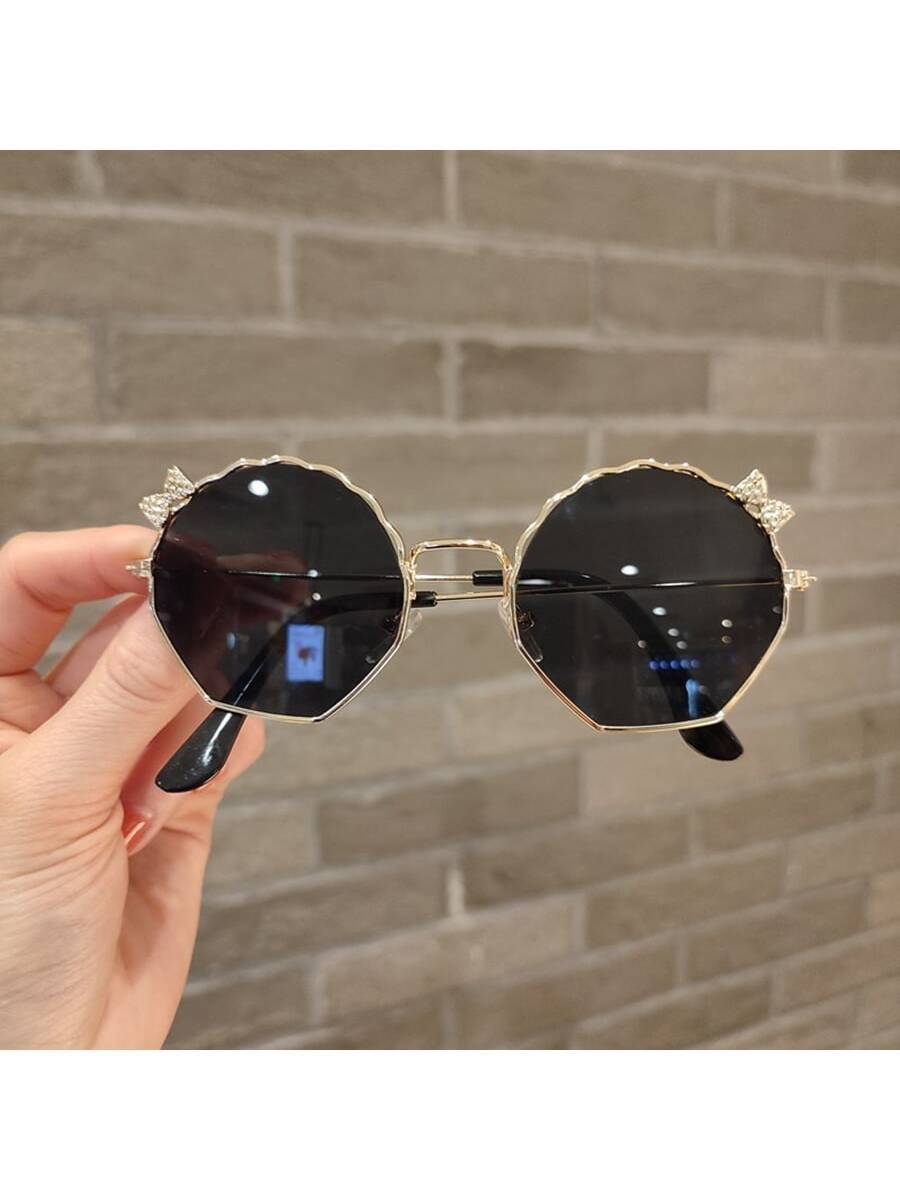 15741 1l-400 Gafas de sol niñas 1 Pza