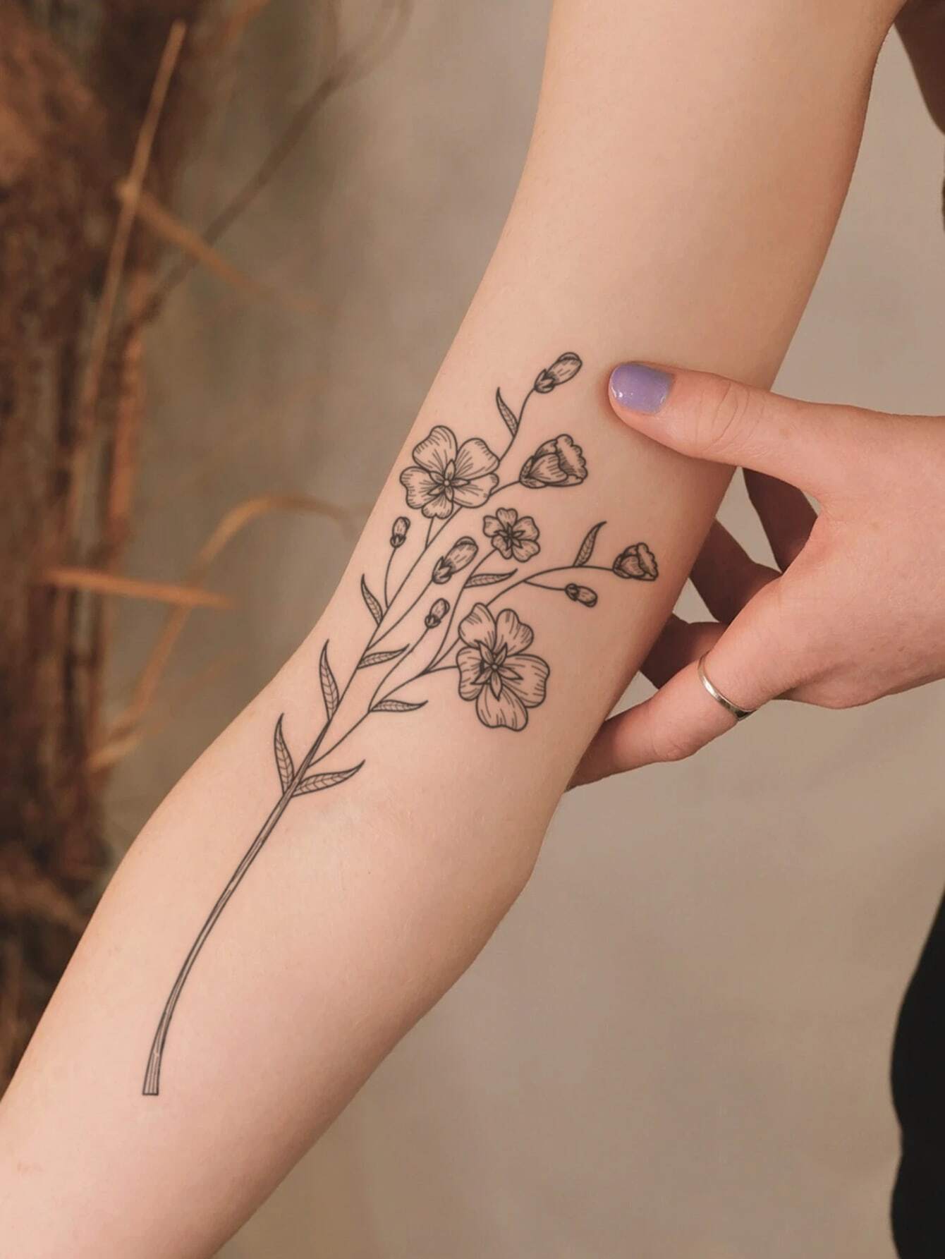 17996 1b-055 Tatuaje diseño floral 1 Pza