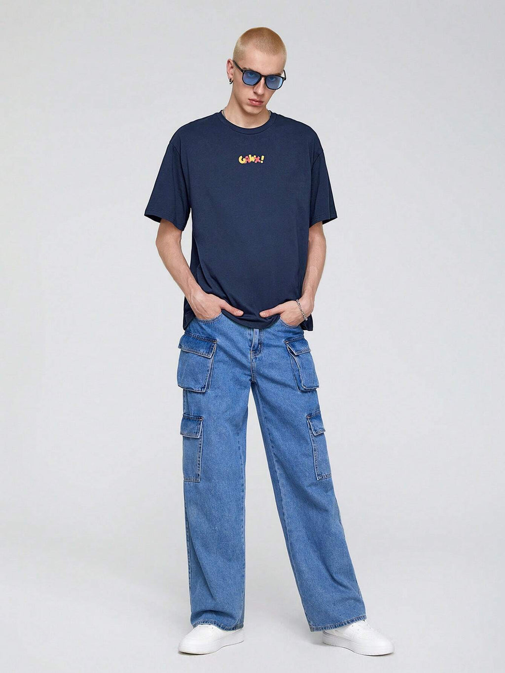 7417 1t-006 Camiseta con estampado de letra y dibujos animados