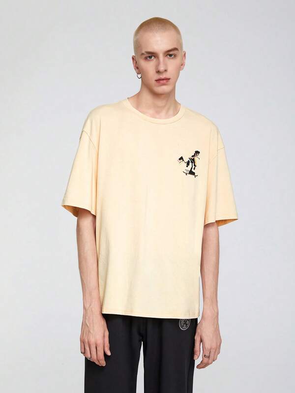 7792 2a-02-13 Camiseta de hombros caídos con estampado de figura